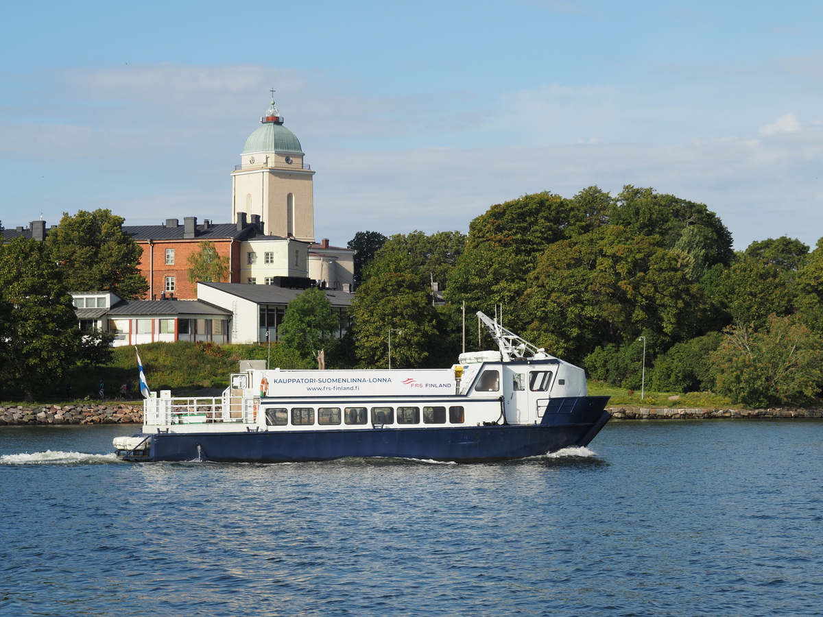 Suomenlinnan Vesibussi